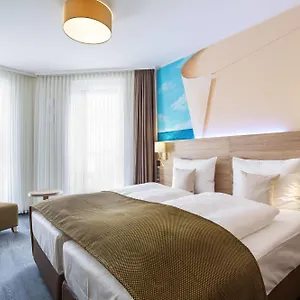 Stay! Boardinghouse Otel